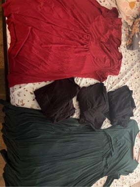 Maternity and Breastfeeding bundle.